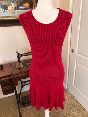 Victoria’s Secret Red Ribbed Knit Sleeveless Dress - Classic Elegant Style